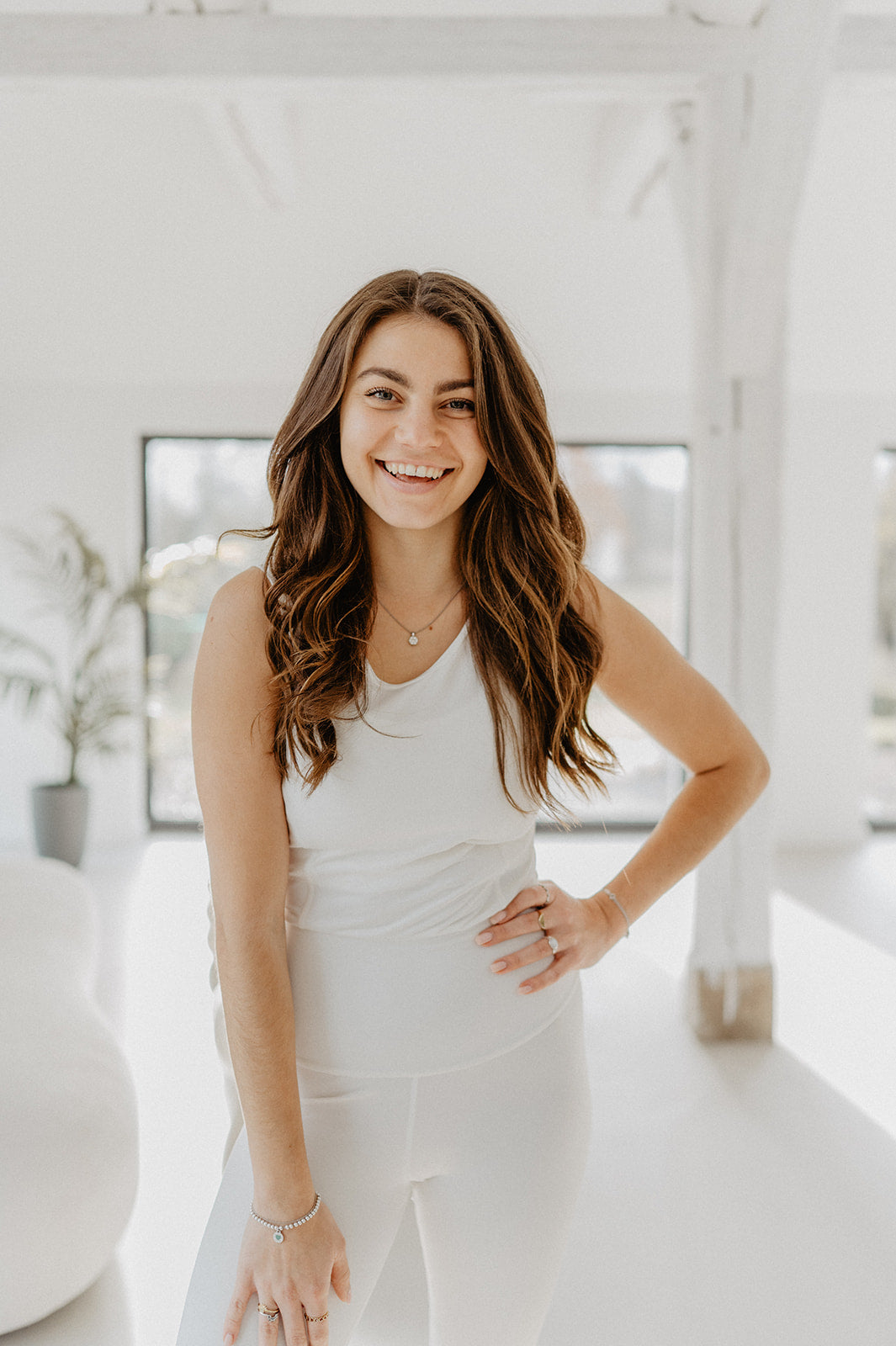 Marie by Konekto Jumpsuit cream weiss