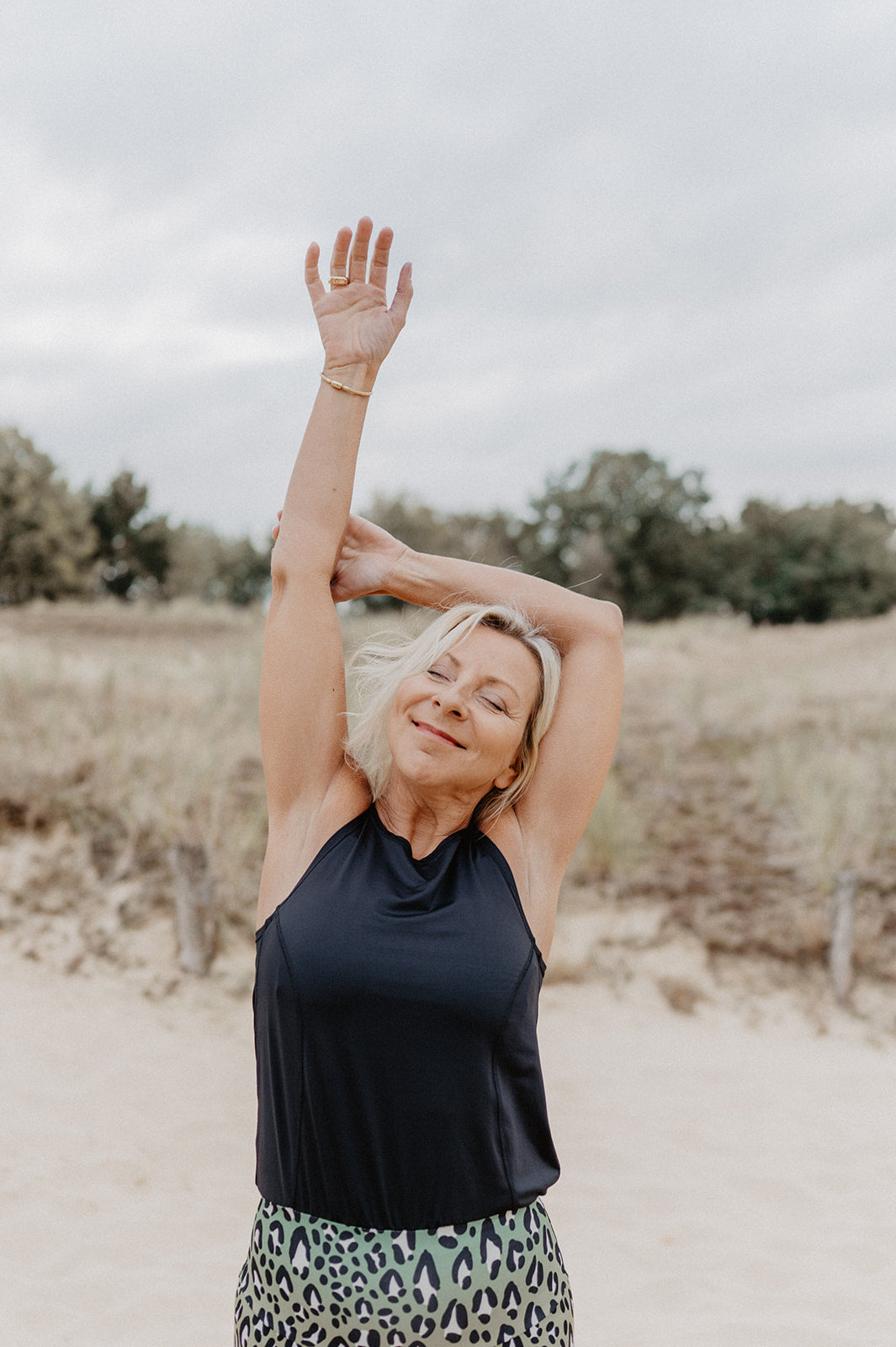 Jumpsuit Active Safari Grün mit Schwarz